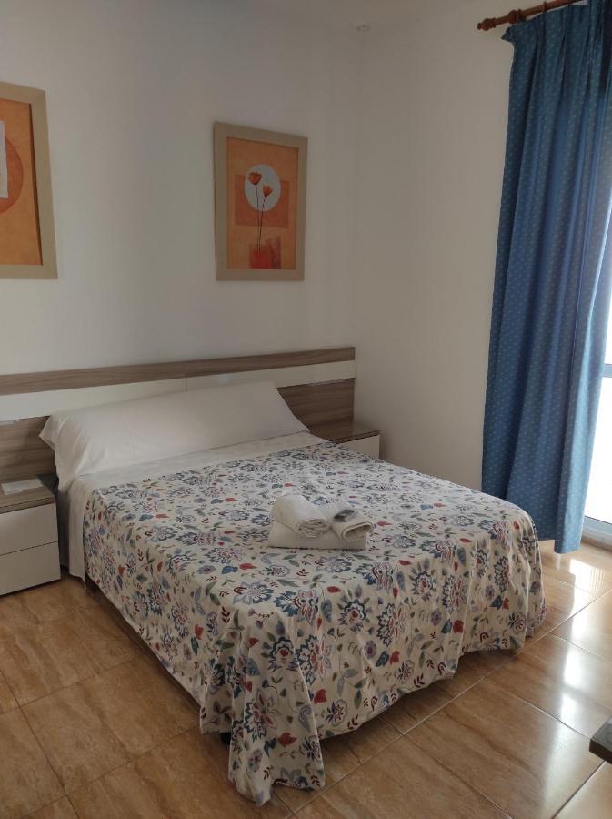 Hostal Fantoni Cadiz Dış mekan fotoğraf